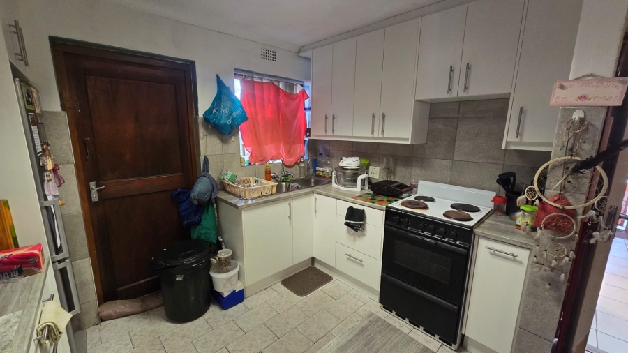 2 Bedroom Property for Sale in Belmont Park Western Cape